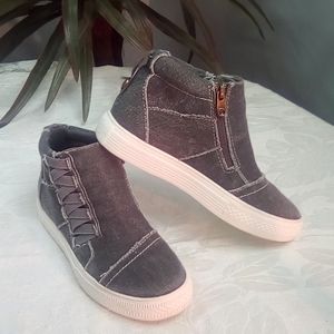 Jolimall Distressed Canvas Hi-Top Size 6